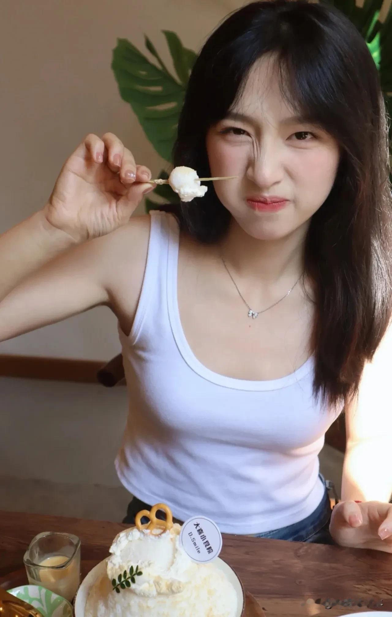邻家女孩的日常平凡日子藏着温柔的光，谁不是生活里的主角？