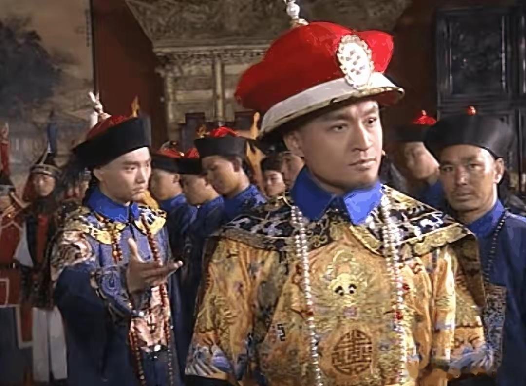 多尔衮的三次“皇帝梦”：权倾天下，为何终与龙椅无缘？在清朝开国的波澜史诗中，多尔