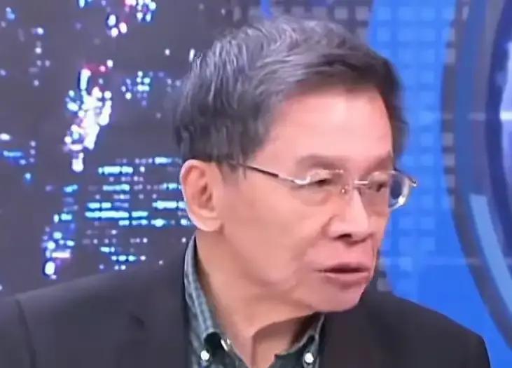 沈富雄：我们“白养了”马英九。沈富雄最近在赵少康节目上分别点评了马英九、赖清
