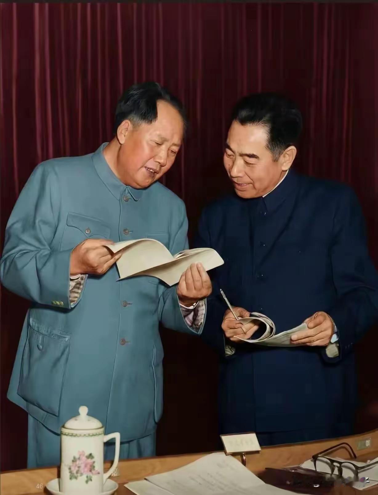 周总理一句话，道尽毛主席最难得的品质为什么毛主席能成为万众敬仰的伟人？周总