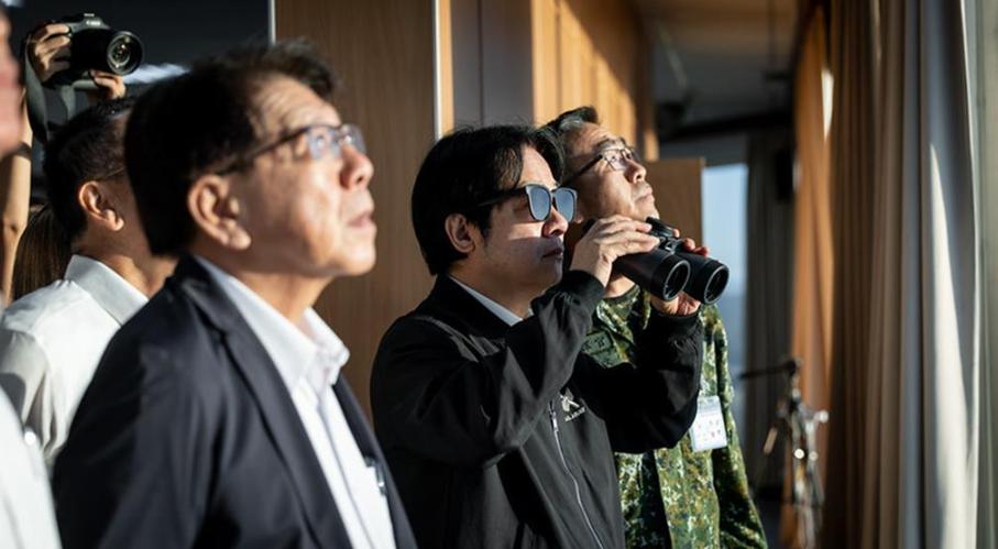 “台独”分子赖清德发表声明，9月18日上午，赖清德跑到屏东九鹏基地，视导“三