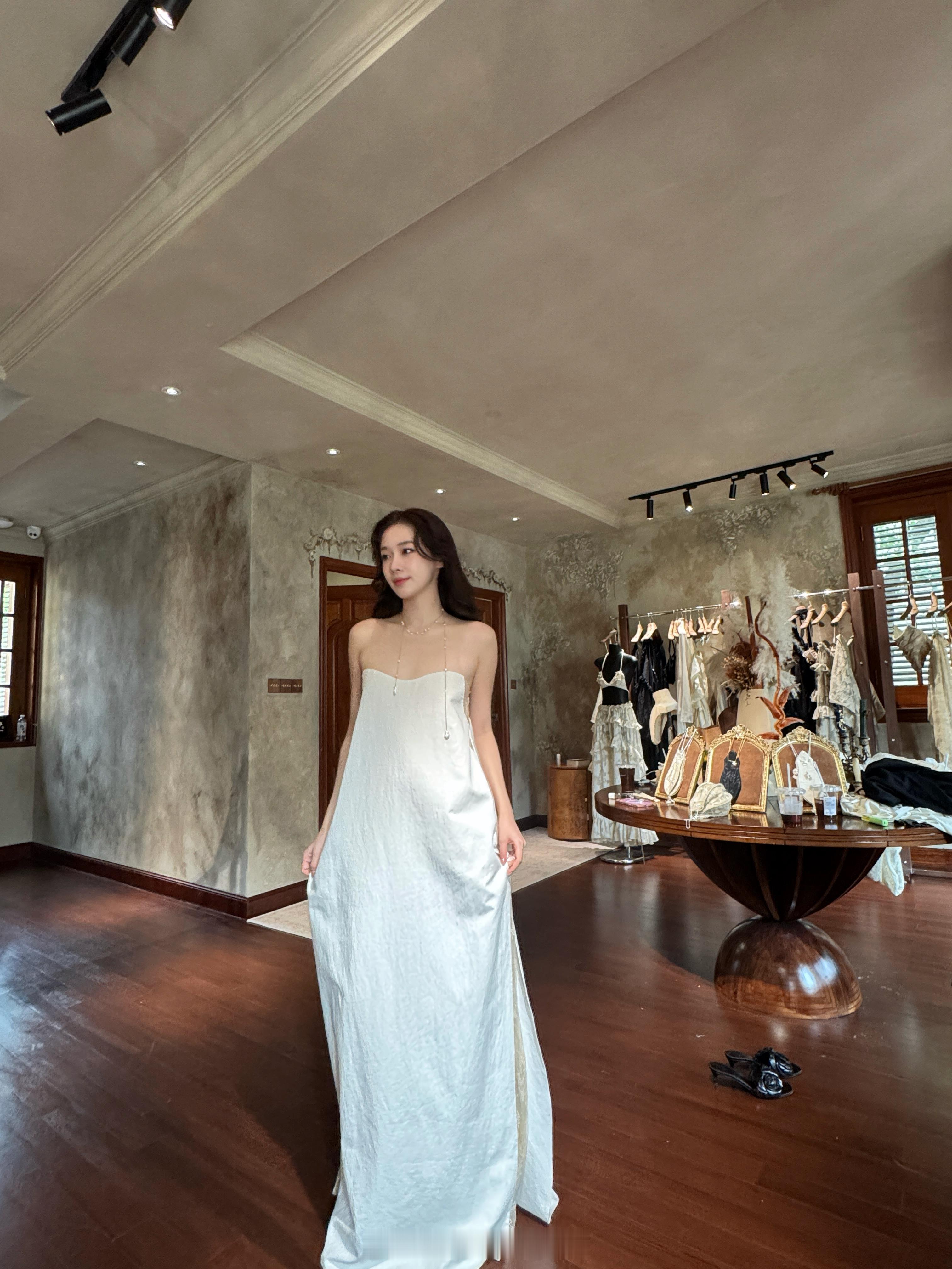 权威就得配全屏啊​​​