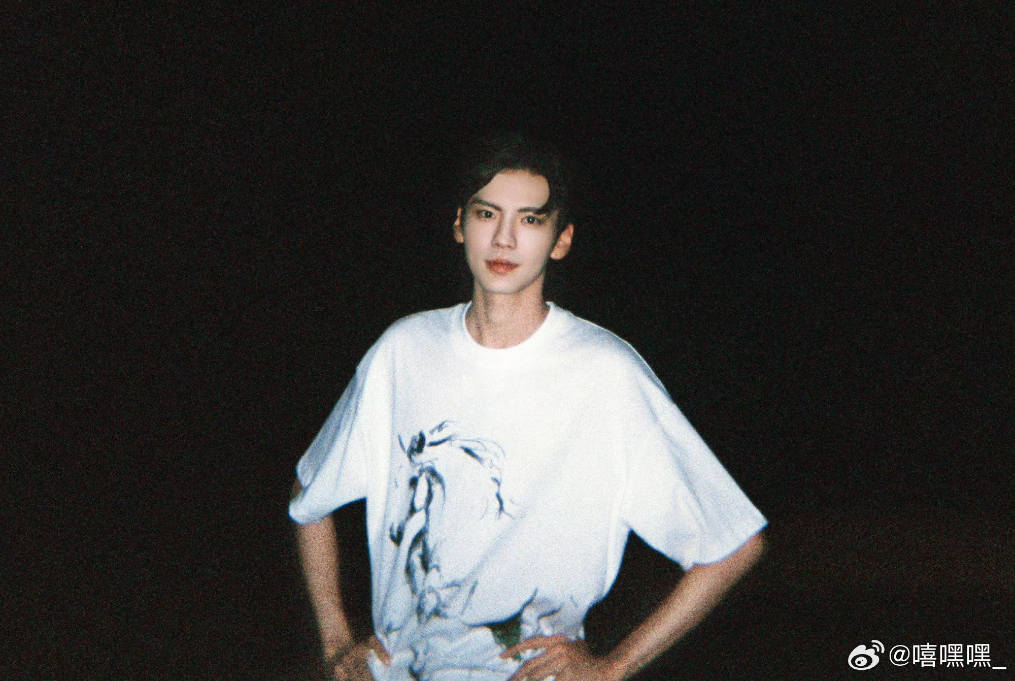 粉丝头像嫂子拍的笑死我了你怎么知道毕雯珺粉丝也是拿嫂子拍的照片当头像