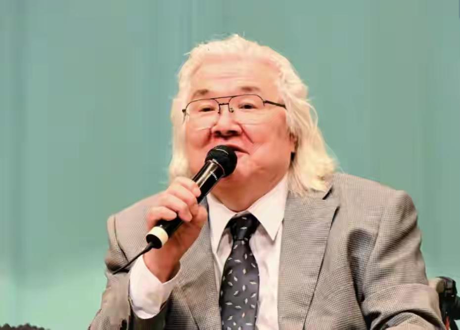美化罪恶历史，日本国内现“罗刹海市”日本国内办了一场座谈，所谓昭和史修复派人士
