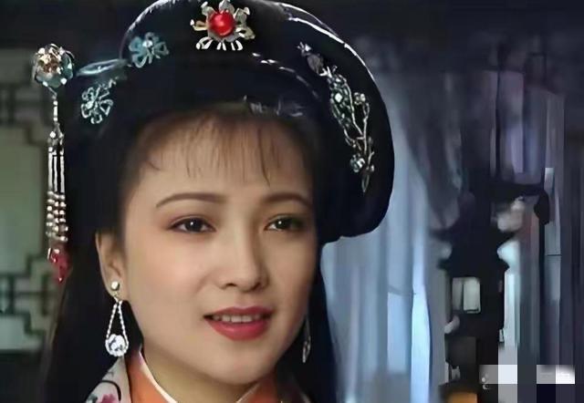 公认的中式古典美人天花板级别的她，唯一演遍四大名著的女演员，你知道是谁吗？