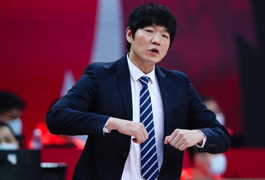 山东男篮谁给上海队，这个比赛打的比分正确，但是过程太难看，不过也有好的，第一陈培