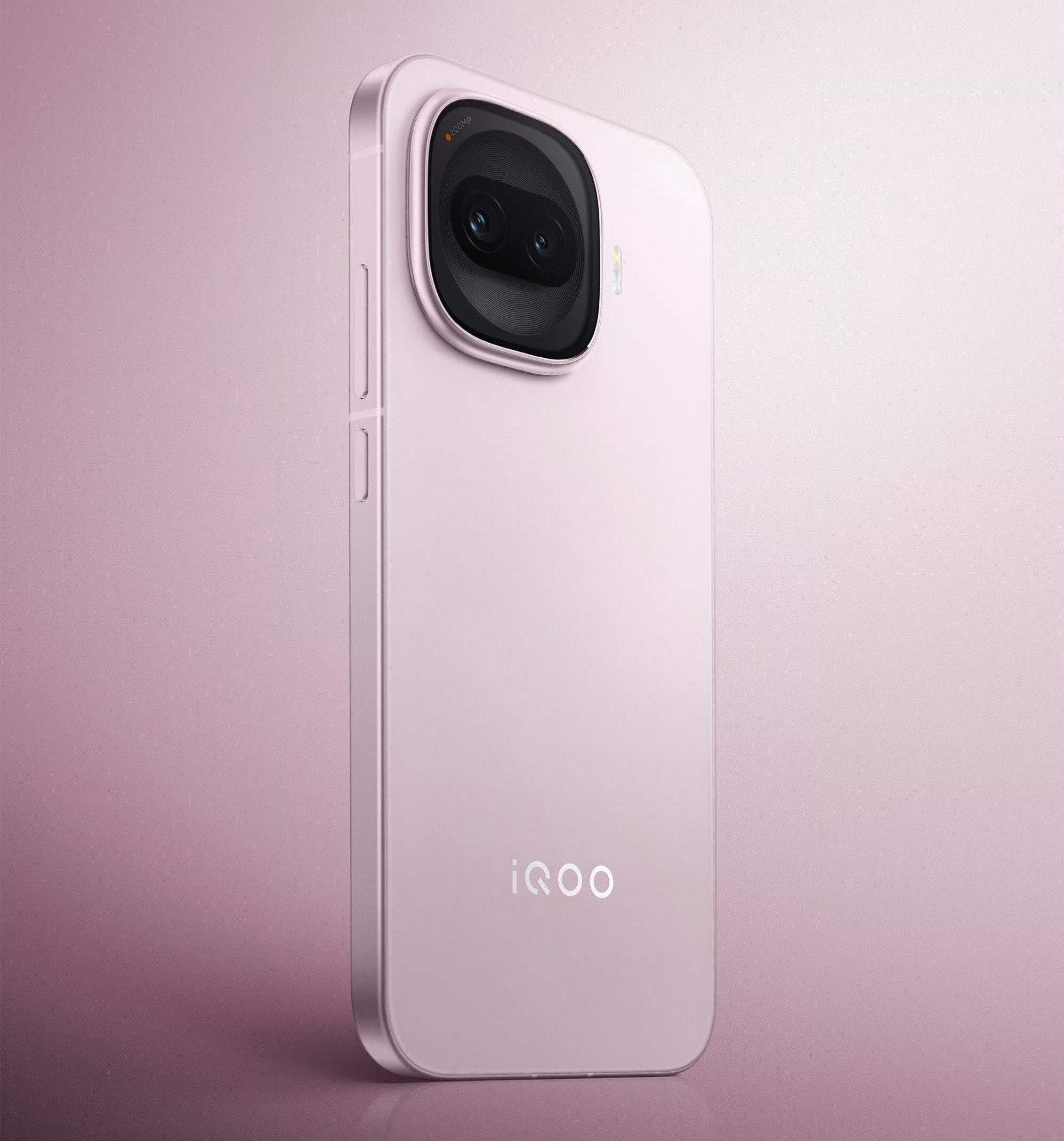 iQOOZ11Turbo官宣了本月15号发布，粉白蓝黑这四个颜色，子弹兄最想