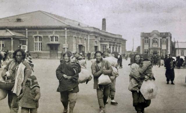 很多人认为，清朝是一个奴隶制王朝，残酷吸食人民鲜血，无疑是一段黑暗至极的时期。但