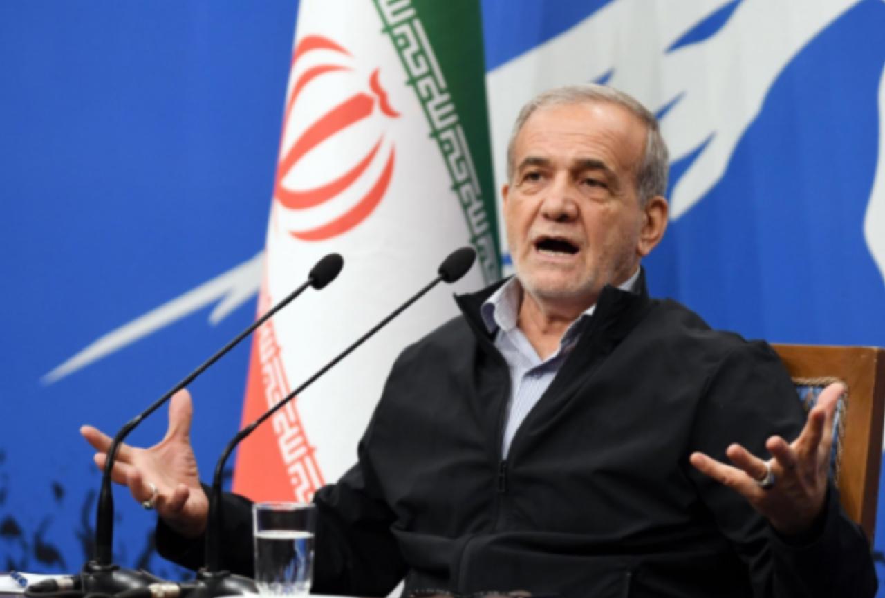 就在刚刚外媒：伊朗人从骨子里就瞧不上中国！伊朗放弃美国的GPS，全面改用中