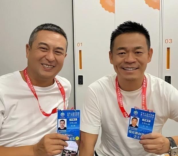 2009年，张嘉译买了7000万的豪宅，邀请孙浩来家里吃饭，可张嘉译说：“浩子，