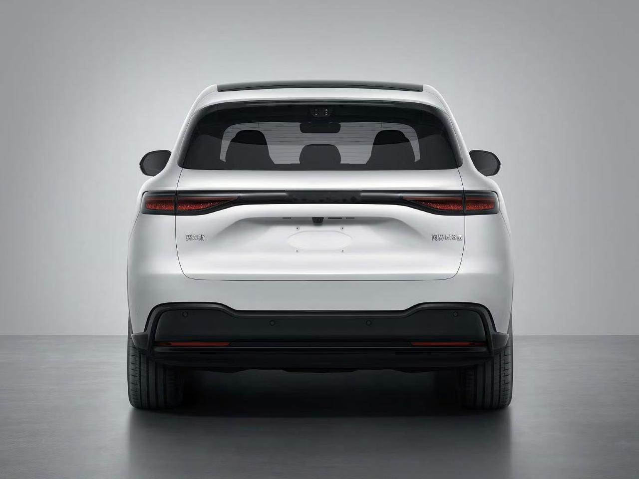 问界M6工信部定妆照！这款车一定是一款爆款的车型，从这款车上可以看到许许多多