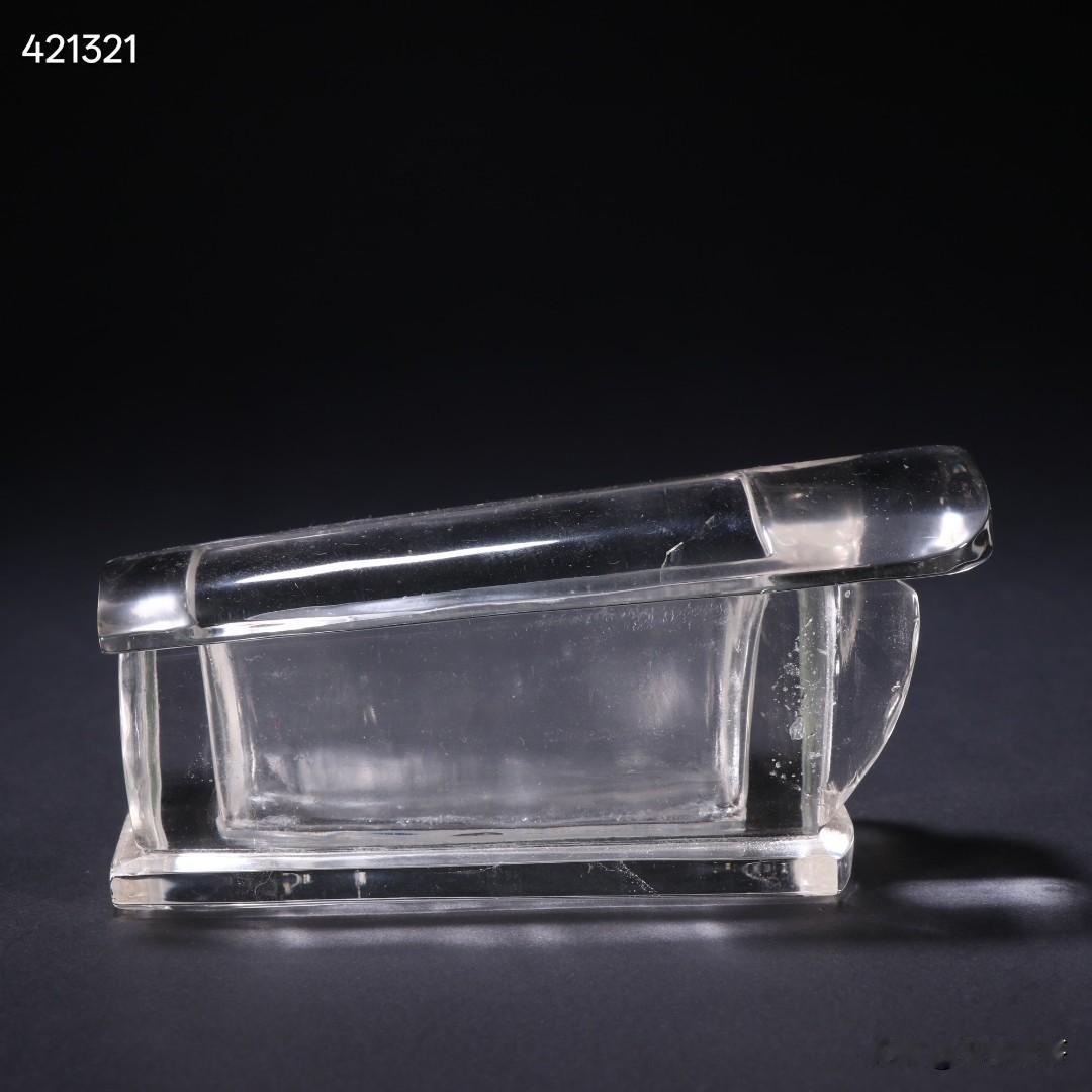 清代天然水晶升官发财摆件。规格-高5.3cm长11.7cm