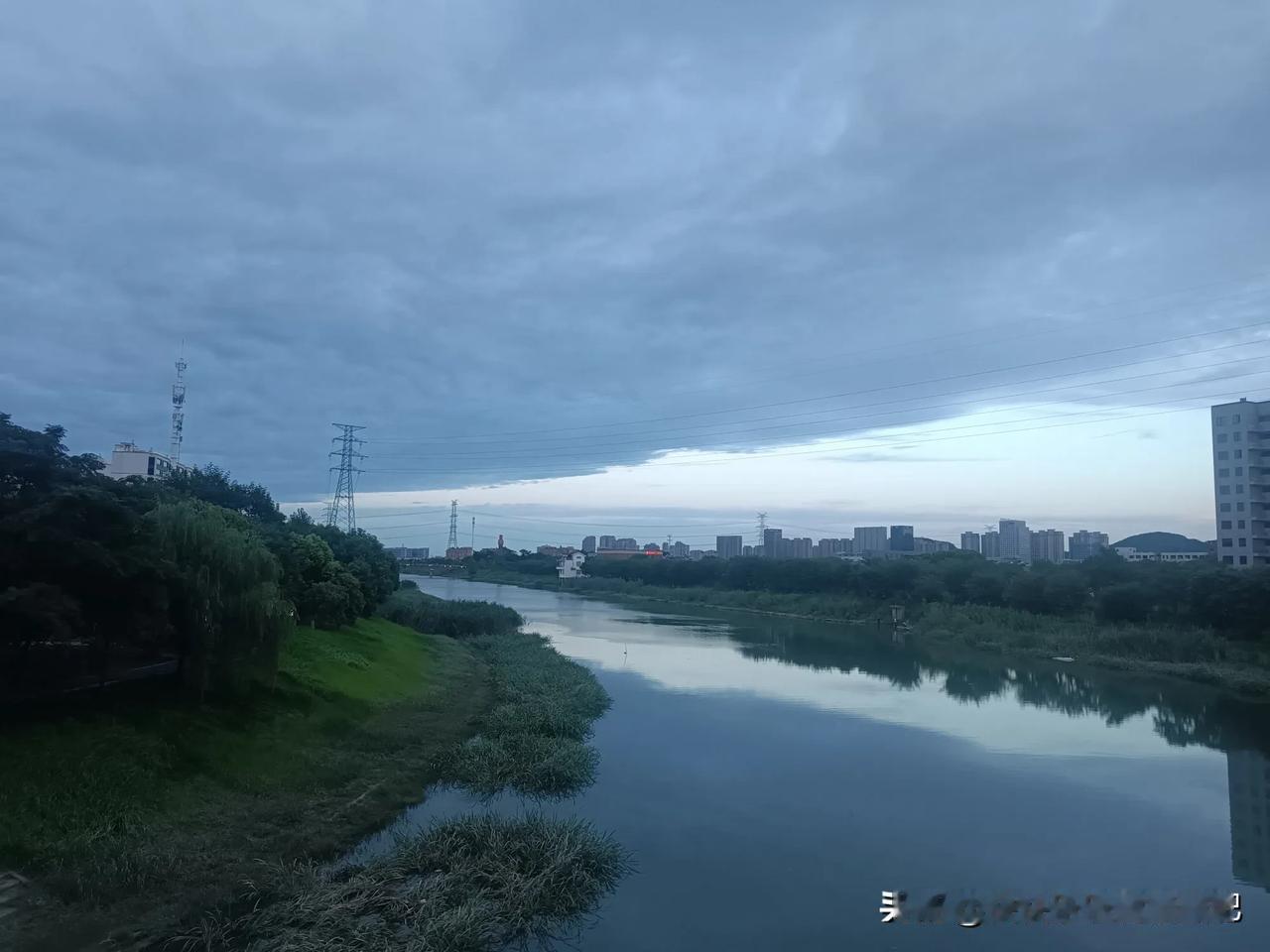 江南烟雨蒙蒙