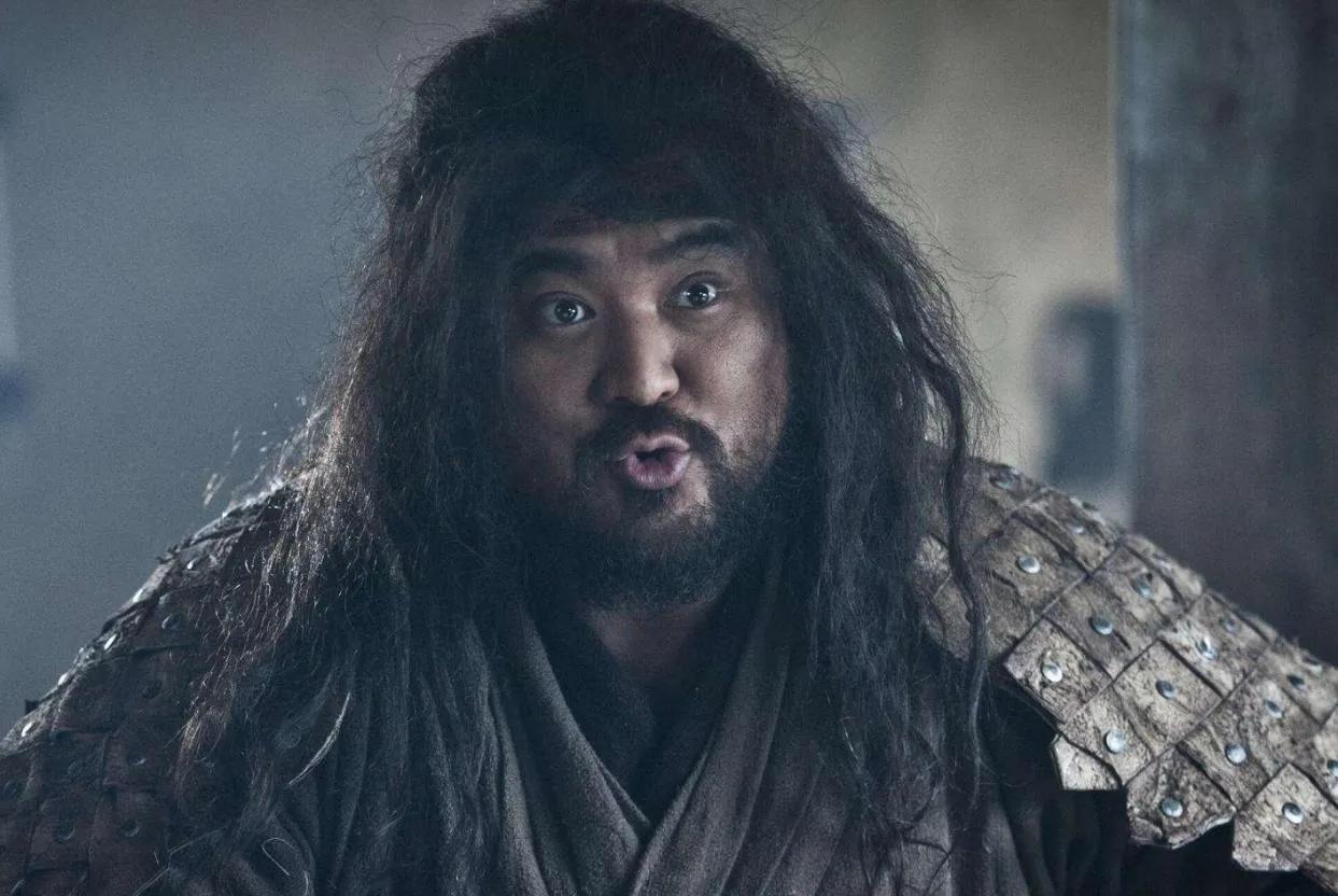 公元前195年，刘邦弥留之际，把陈平叫到床前，一字一句叮嘱：“我死之后，立刻