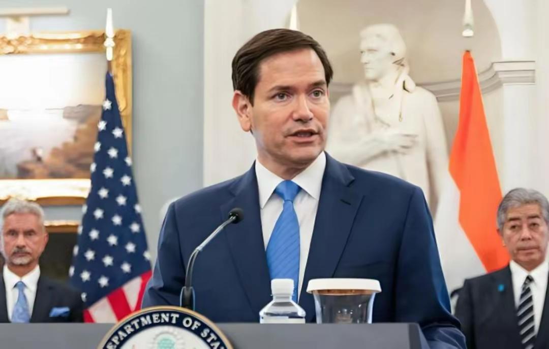 卢比奥是“俊杰”，因为他“识时务”！最近全网热议：曾经的美国反