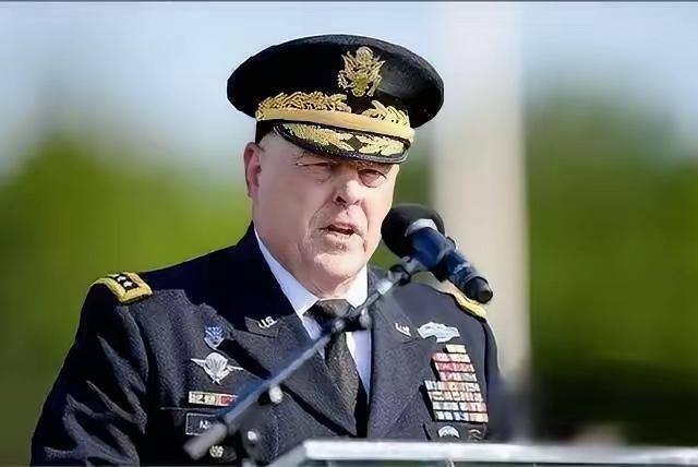 美军卫星锁定中方23个港口后，准备对巴西动手了，计划出动大批军舰！美国那个管