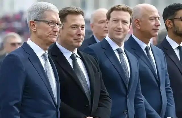 为啥美国有钱人不来中国，而中国有钱人却移民美国？因为说白了，在美国只要你有钱，还