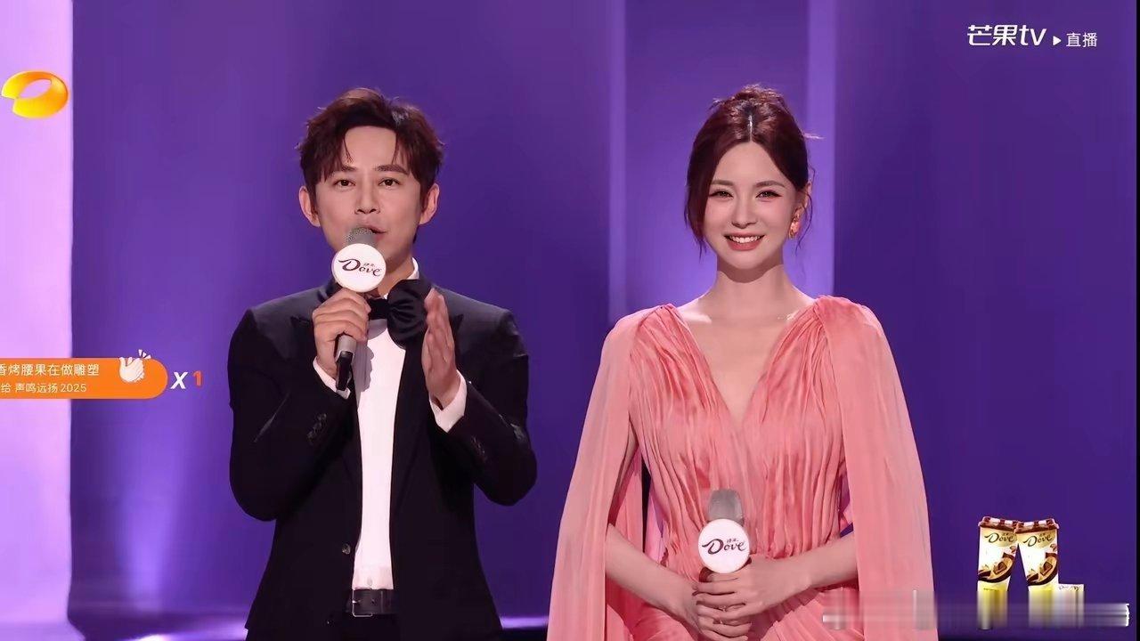 看到何炅结巴站在旁边的沈梦辰在保持微笑我才终于明白湖南卫视为什么要再次请李维嘉返