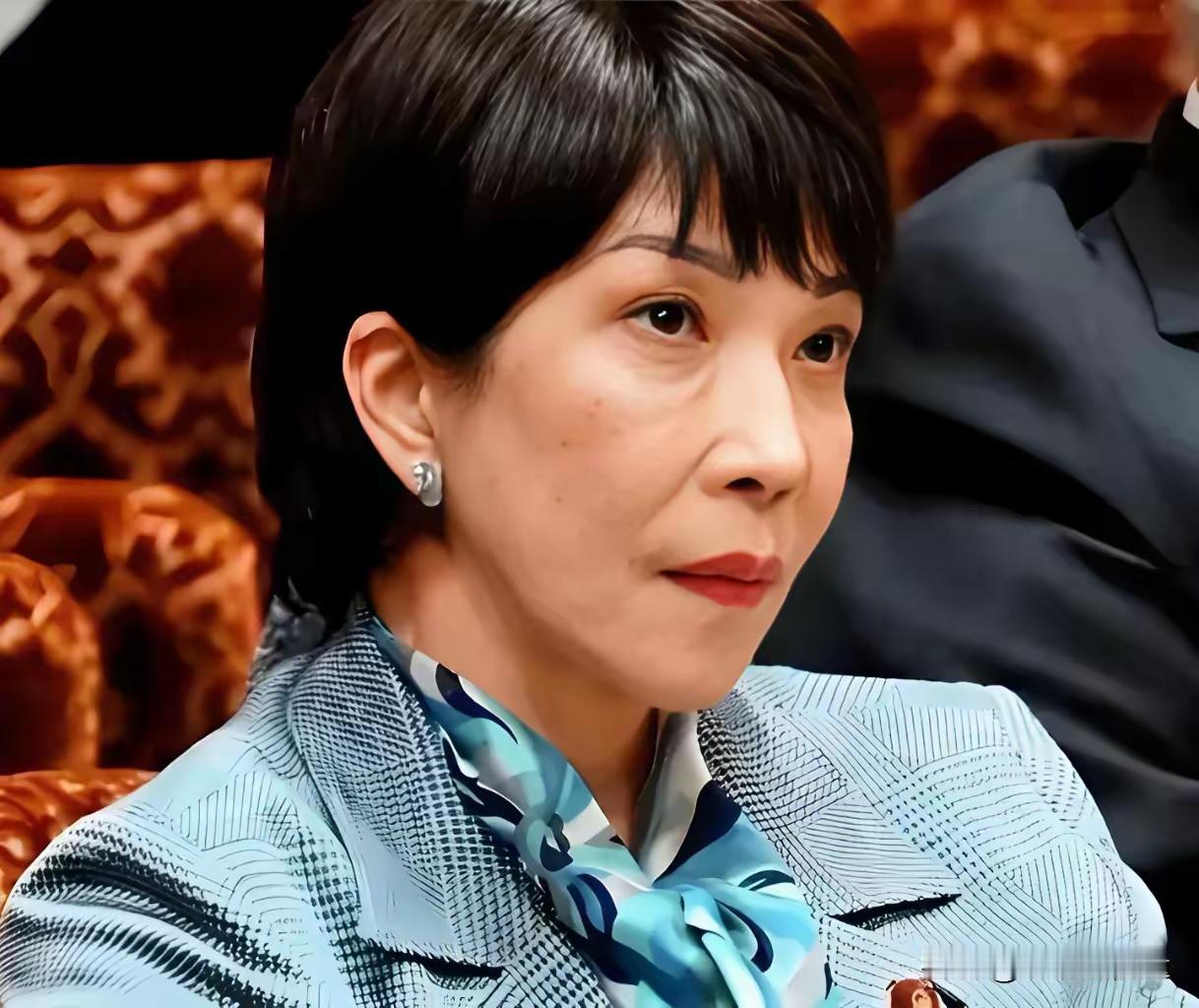 昨天晚上吃饭的时候，跟家人聊天，如果真的打仗了我们该怎么办？我说，如果真打起来了