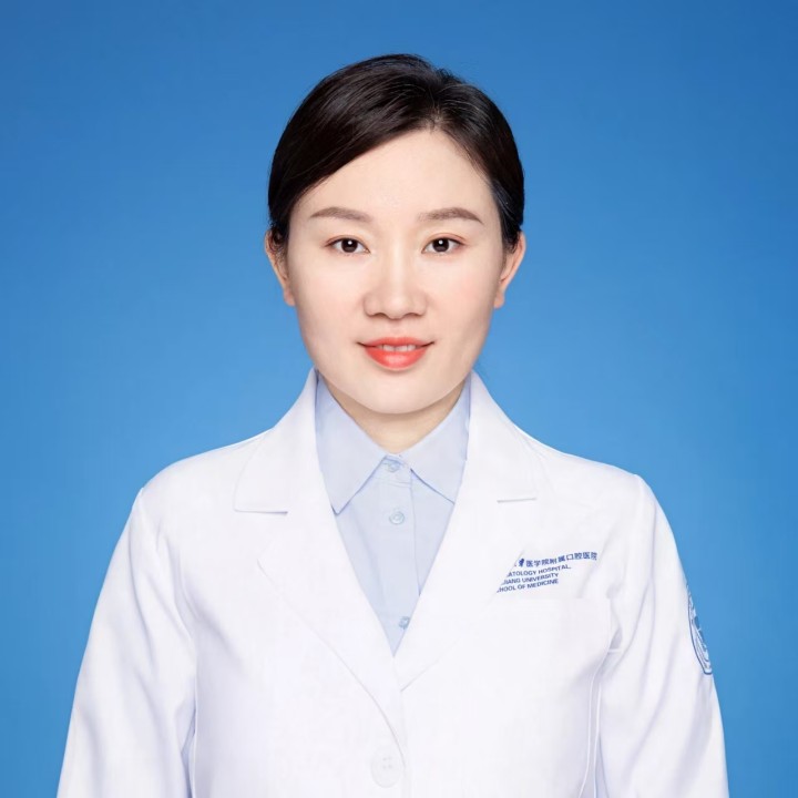 春节吃吃喝喝, 小心口腔溃疡! 如何预防? 医生支招|“健康过大年 医生有话说”