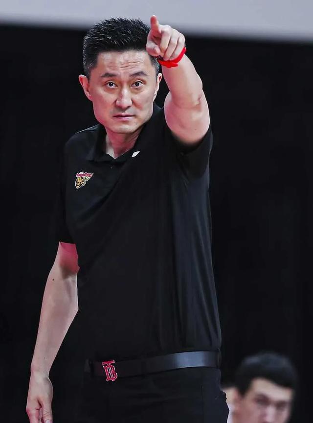 广东队下赛季最值得杜锋重点培养的三大国青王牌:1.陈家政19岁身高