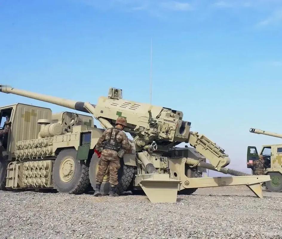 全世界销量最多的卡车炮是哪一款？没错，正是在下：PCL181型车载加榴炮；