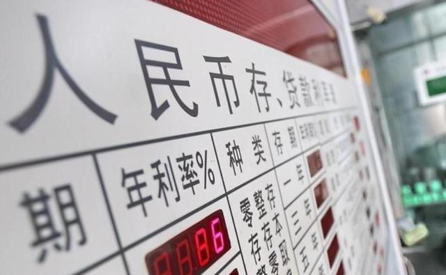 大家发现没有？春节越来越近，最近社会上出现了3个反常现象！2025年，中国经