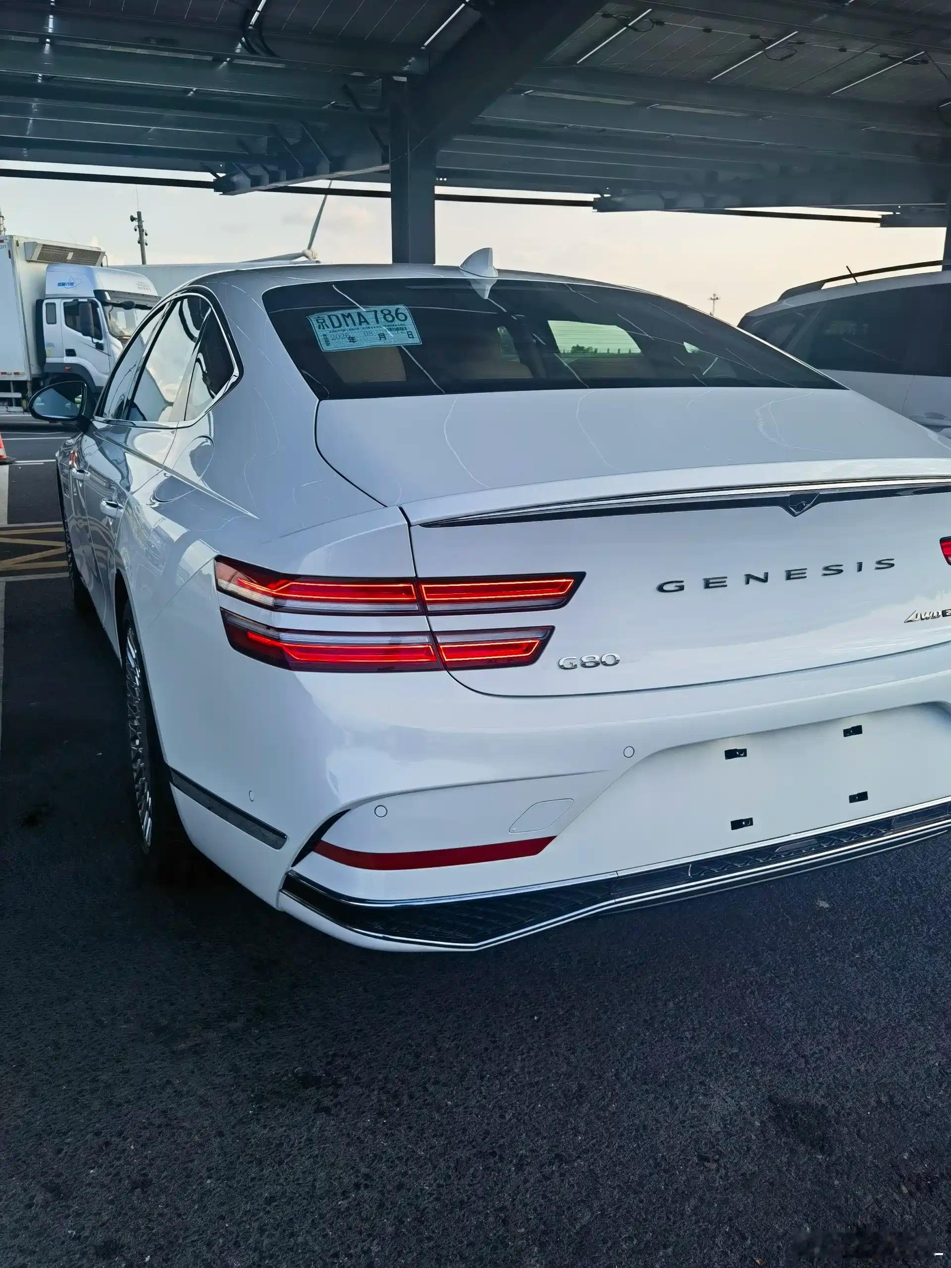 捷尼赛思G80新款2026年9月上市，中大型豪华后驱轿车，车身尺寸5005×19