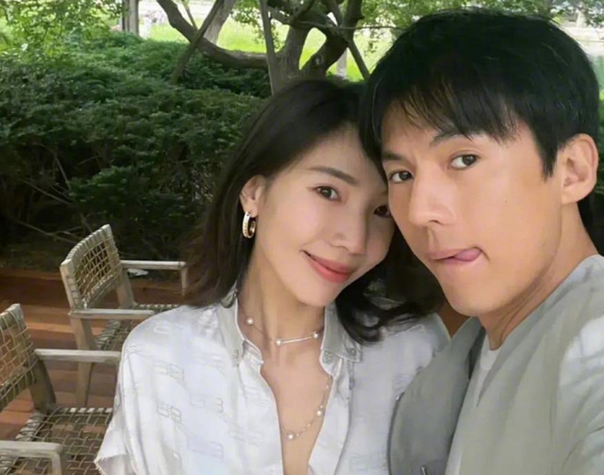 宋宁峰承认婚内出轨，发长文道歉并宣布退圈。他还解释称与Q女士发生关系时女儿并没有