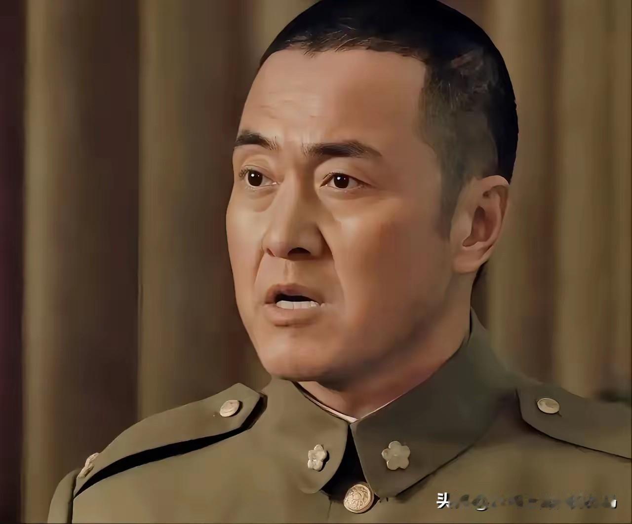 陈宝仓将军的后人现状：​妻子师文通：在陈宝仓将军牺牲后，师文通独自抚养四个子女