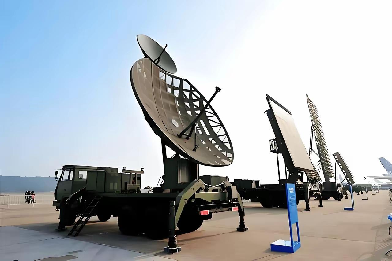 伊朗这一仗，彻底让全世界目光看向了中国！原来中国这30年的防空作战体系建设，思路