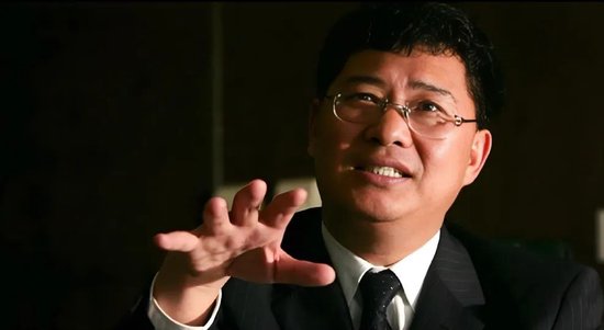 连任再连任, 张玉良的绿地帝国