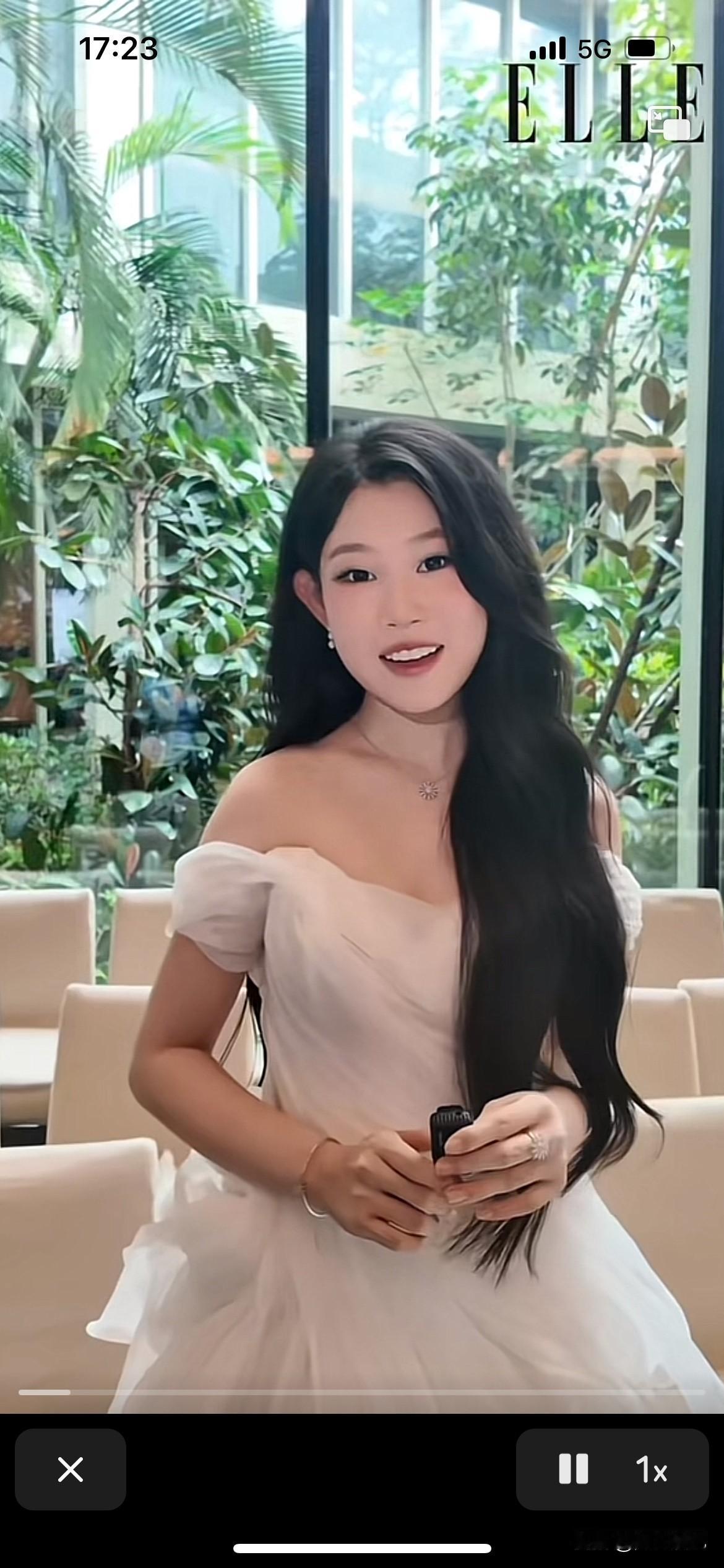 讨厌归讨厌,但不得不说,现在最成功的星二代就是小沈阳的女儿,目前根本没有一个星二