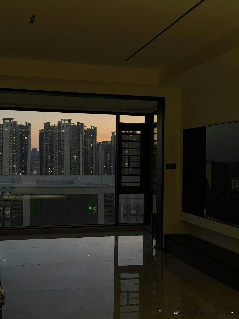 为什么“宁空不租”的情况越来越多？老房东：不是不租，而是真的很心累。老房东们