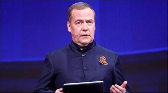 俄罗斯宣布了！ 最近国际圈又炸了个新消息——俄罗斯统一俄罗斯党10月6号直接