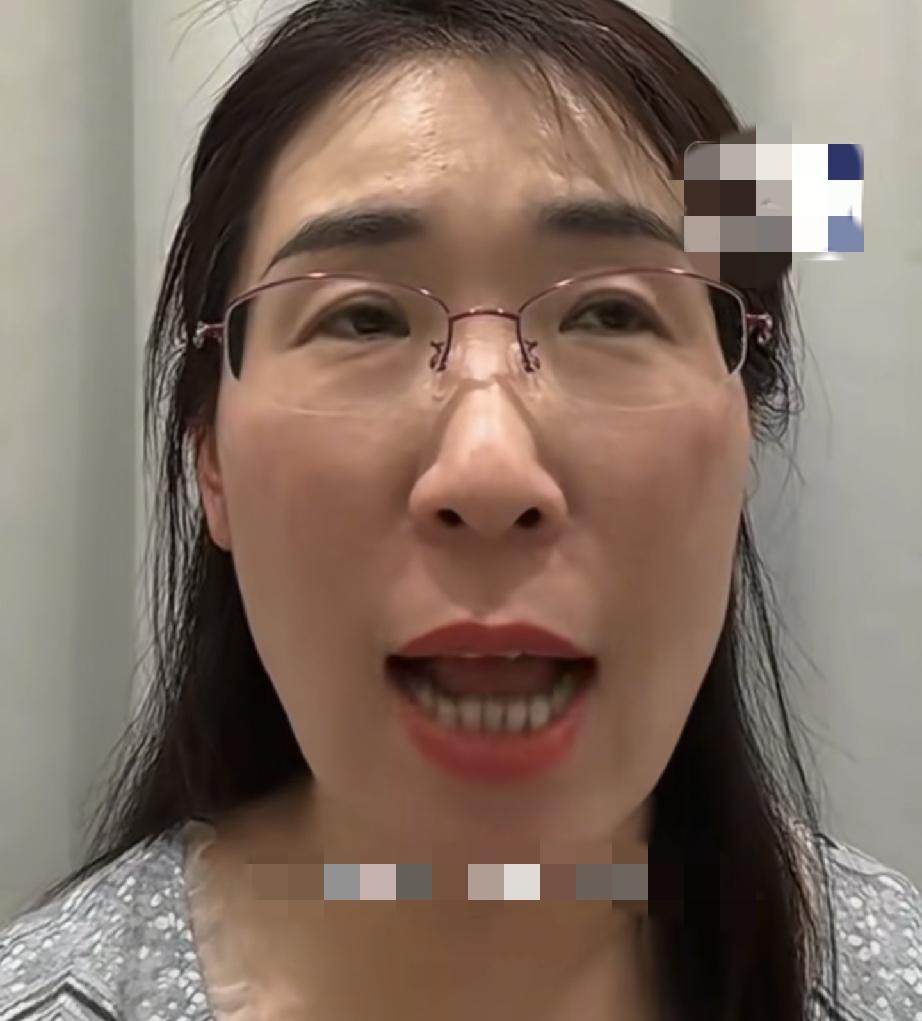 朱女士自证2件事网友劝她不必澄清朱女士认为短信轰炸的手段太低端7天时间是曹某
