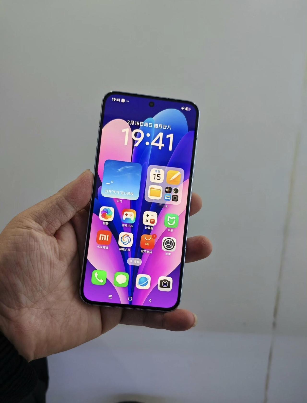 2026年还在坚持用小米13的应该没几个了吧？这台小屏旗舰真的越