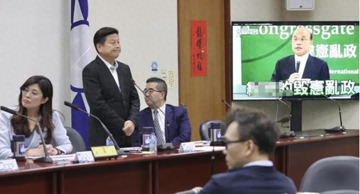 就说赖清德尴尬、不尴尬！国民党党召傅崐萁宣布：26日在台立法院讨论“赖清德弹劾案