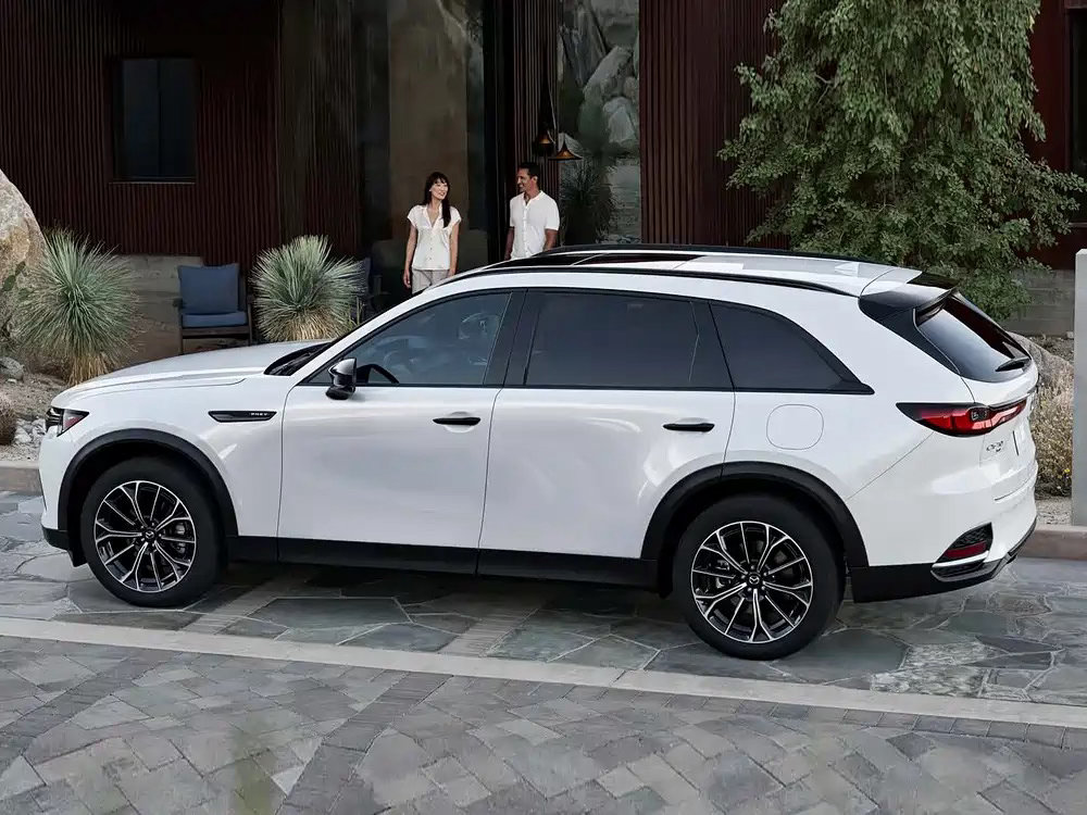 马自达CX-70PHEV国内版8月上市，中型后驱插混SUV。纵置后驱