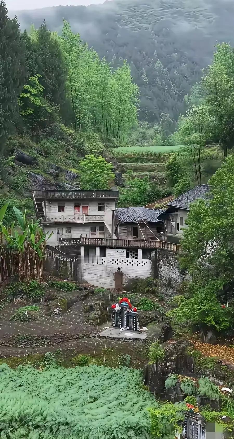 第一次去农村的姑姑家这第一眼就给我看傻了呀不是说人鬼殊途吗[捂脸哭]咋阳宅和