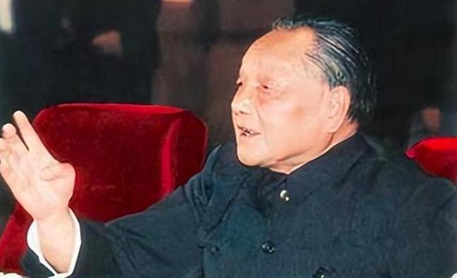 1982年，邓小平拒绝冯玉祥儿子冯洪志回国定居的请求，并嘱咐了他两件事。这一决定