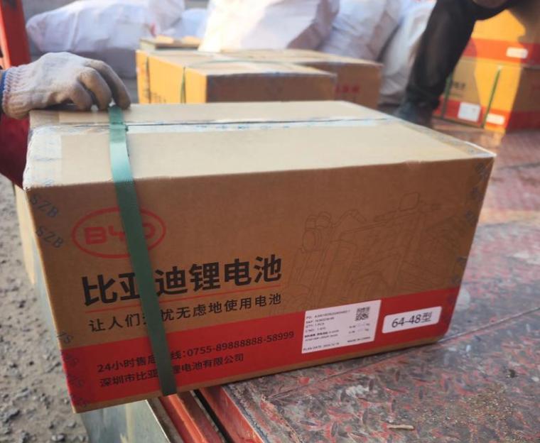 两轮电动车锂电池怎么选？公认耐用国产品牌，别再乱买了！很多骑电动车的朋友都踩