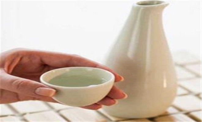 每天坚持喝一杯白酒, 一年后会怎样? 一年后变化很大