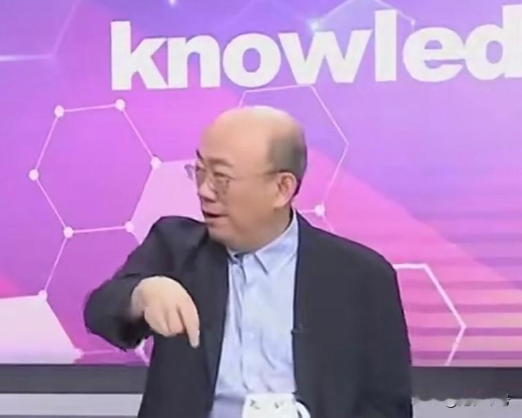 台湾时事评论员郭正亮：你们知道吗？在中国大陆军力还没有崛起之前，他曾经有多委屈。