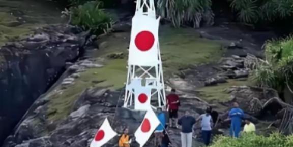 很多人问：“中国为什么不趁着中日冲突，直接把日本在钓鱼岛上的灯塔给拆了？”这