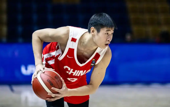 U16亚洲杯决赛男篮再次输给了澳大利亚无缘冠军！在刚刚结束的U16男篮亚洲杯