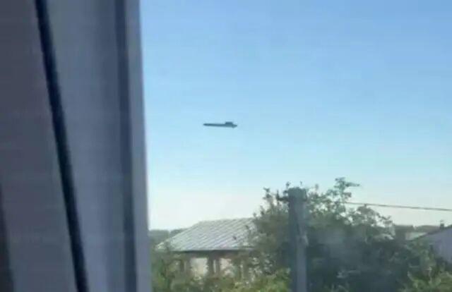 当防空神话破灭：一枚巡航导弹如何逼出俄罗斯的最后底牌2026年6月10日凌晨