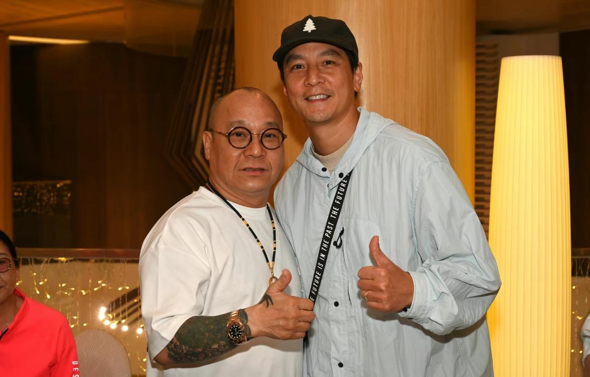 哇哇，这是来了半个香港娱乐圈吗？也只有刘伟强有这样的派头！又是一年的4月4号，