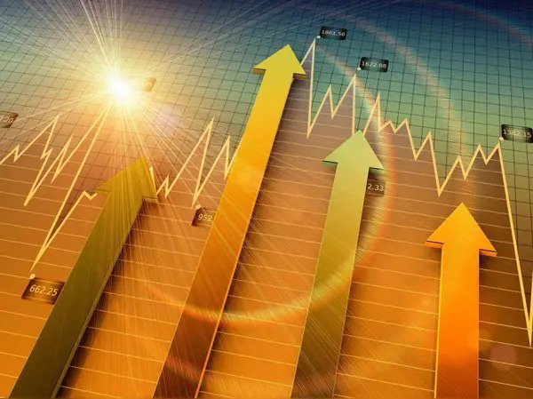 别追高了！这几类低估值板块正处“捡钱窗口期”，长线布局就看这思路科技股涨上天不