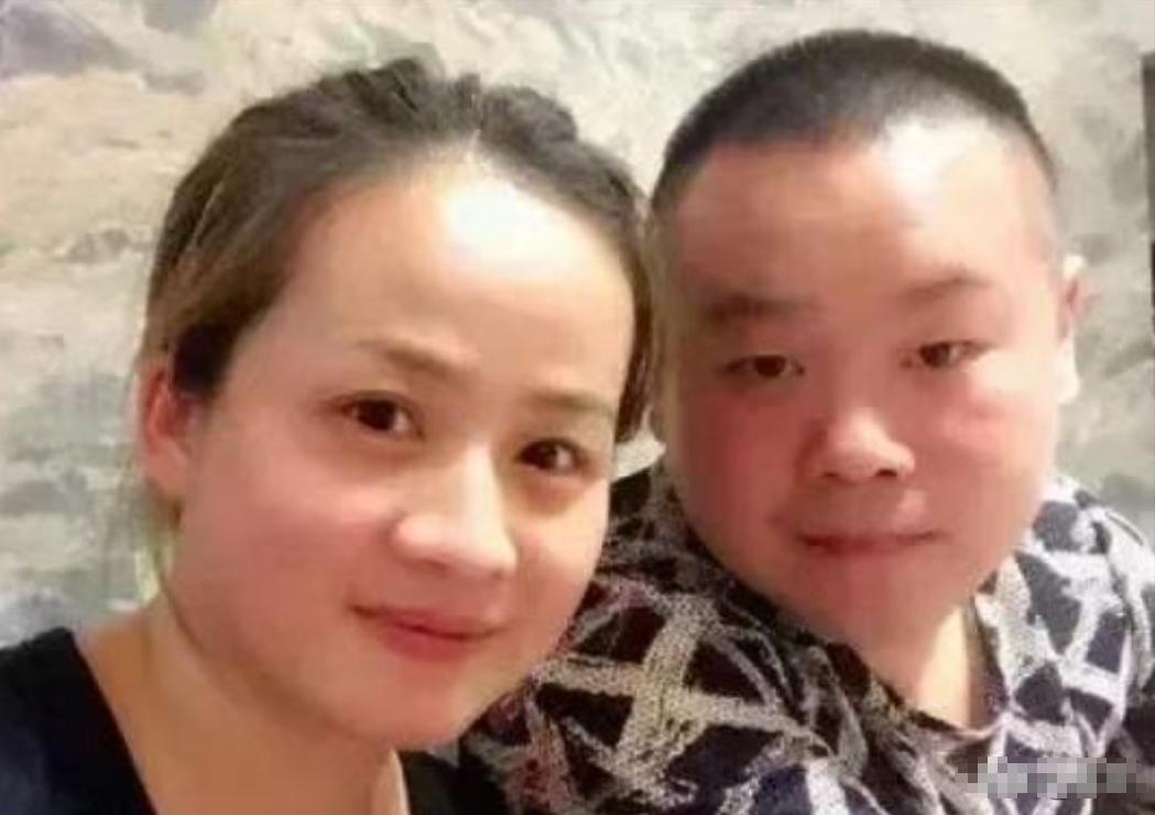 2014年，岳云鹏开豪车带老婆郑敏回老家，二姐吞吞吐吐地说：弟，姐想在城里买套房